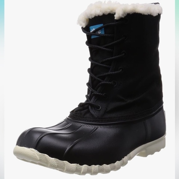 NATIVE The Jimmy Boot Lightweight black Waterproof Duck Boots Womens 6 - Picture 1 of 10